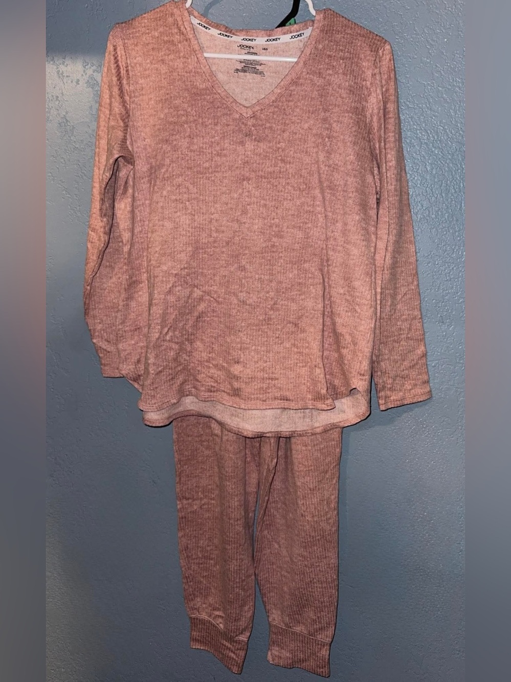 Jockey Women's Ribbed V-Neck Pajama Set in Dusty Rose